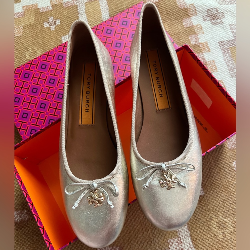 NIB Tory Burch Flats